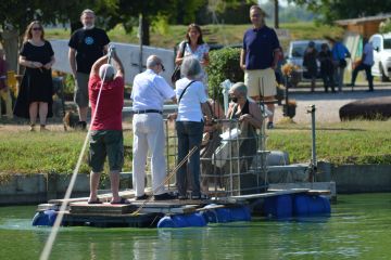 Traghettamento verso "l'isola della poesia"